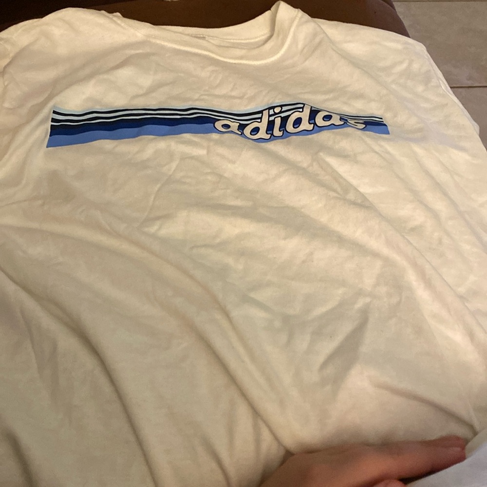 Adidas vintage tee shirt